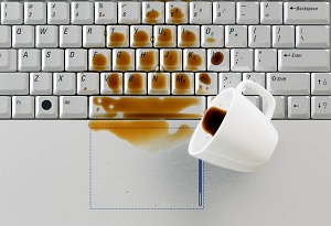 LAPTOP KEYBOARD LIQUID SPILL